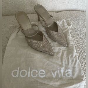 DOLCE VITA Kanika Crystal Heels in Light Gold, Size 8
